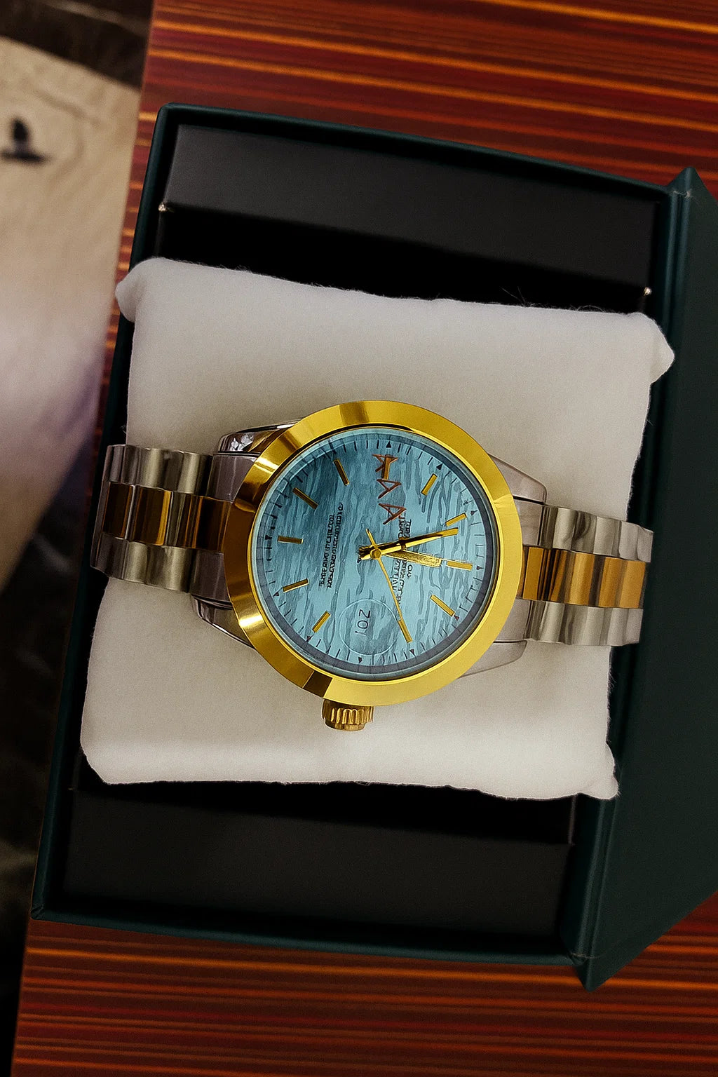 Rolex Datejust Men’s Watch – Blue Dial | Two-Tone Gold & Steel Luxury Timepiece